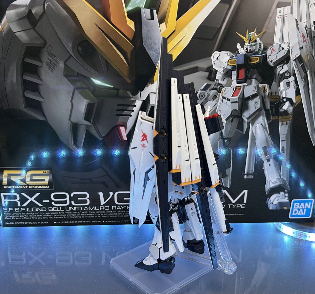 RG νガンダム–3枚目/制作者：ペーぺーモデラー