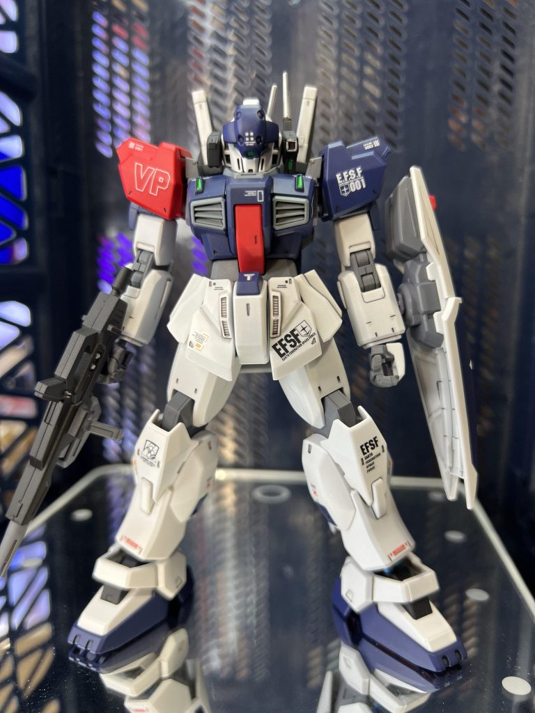 というわけでロンドベル治安維持遊撃部隊特殊戦技教導隊ジムカスタムMk-Ⅱサウス.バニング大尉搭乗機コールサインは〝ヴァイパー〟という妄想であります✨