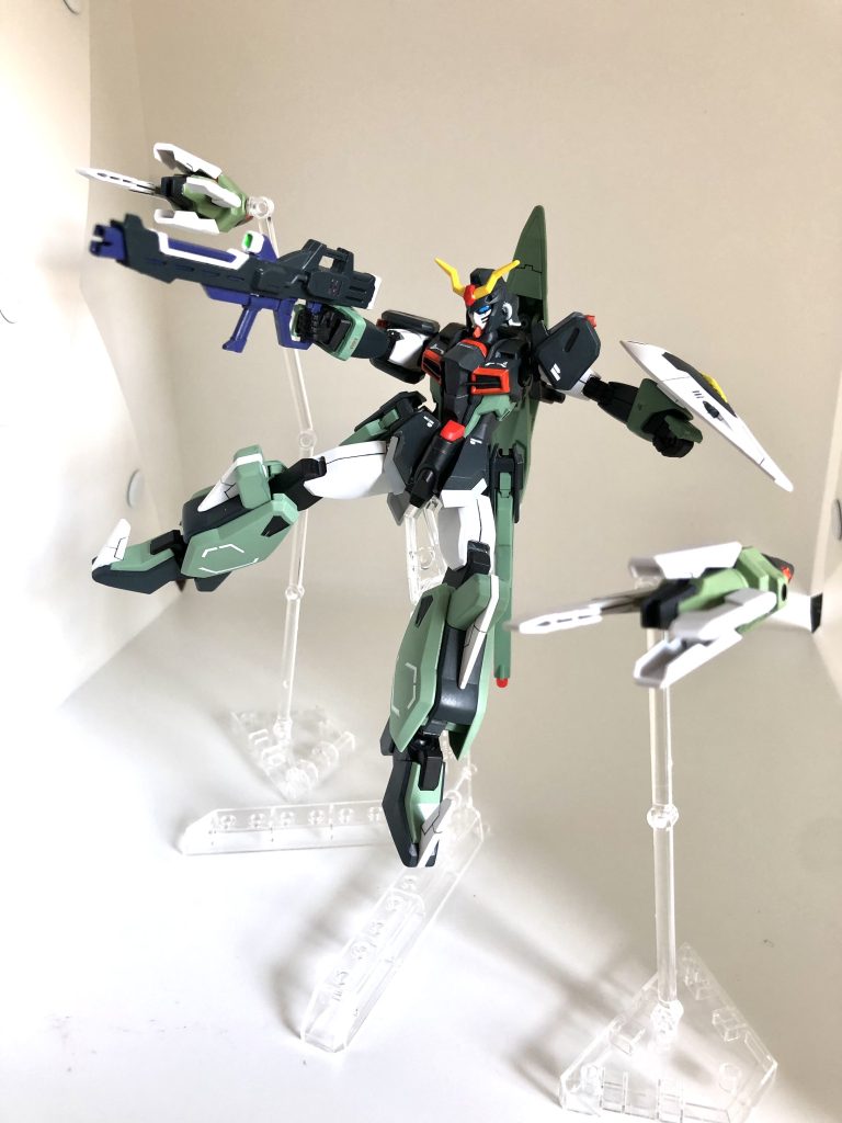 ドラグーン射出状態。