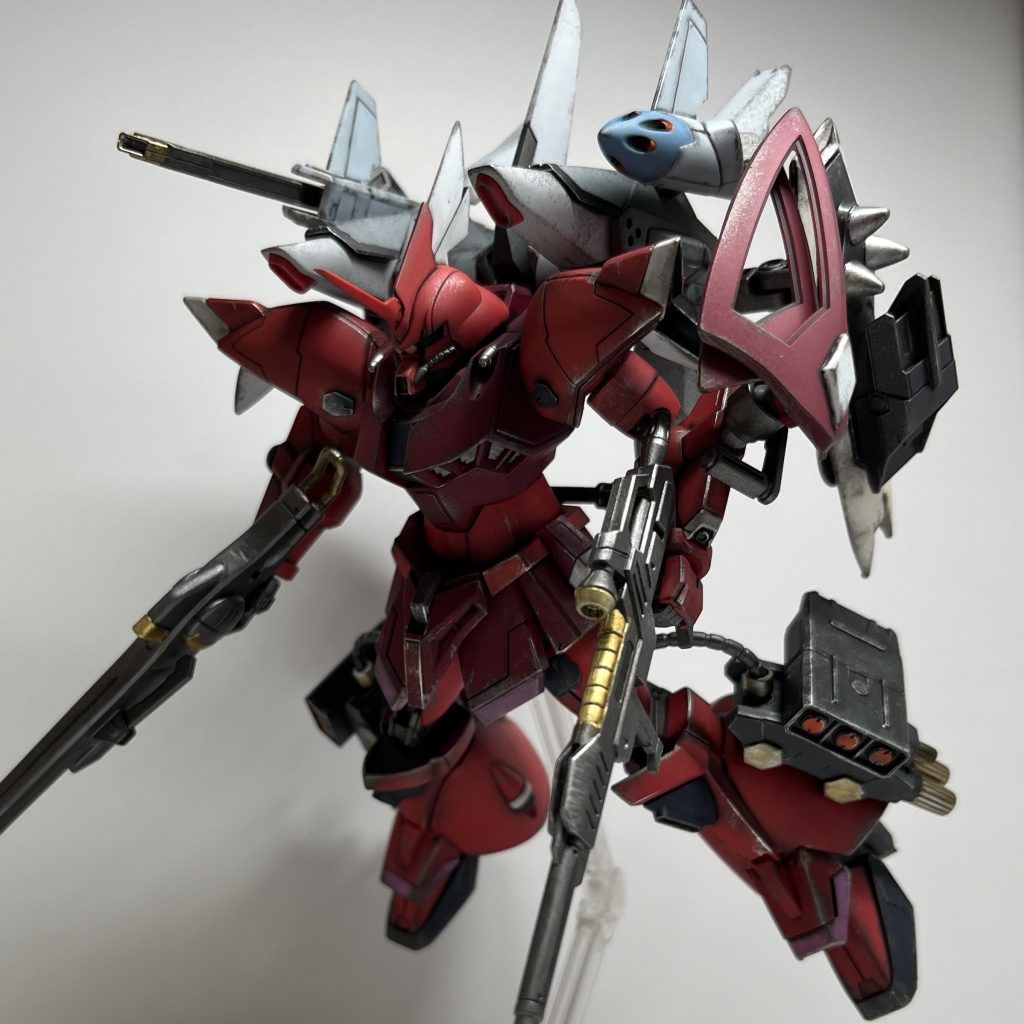 武装一覧試製35式改レールガン強化ビームライフルインフェリヌス 電磁砲べレグリヌス 6連装近距離誘導弾発射筒マグヌスグラディウス 特斬槍AGM138 ファイヤビー 誘導ミサイル脚部3連装ミサイルポッド