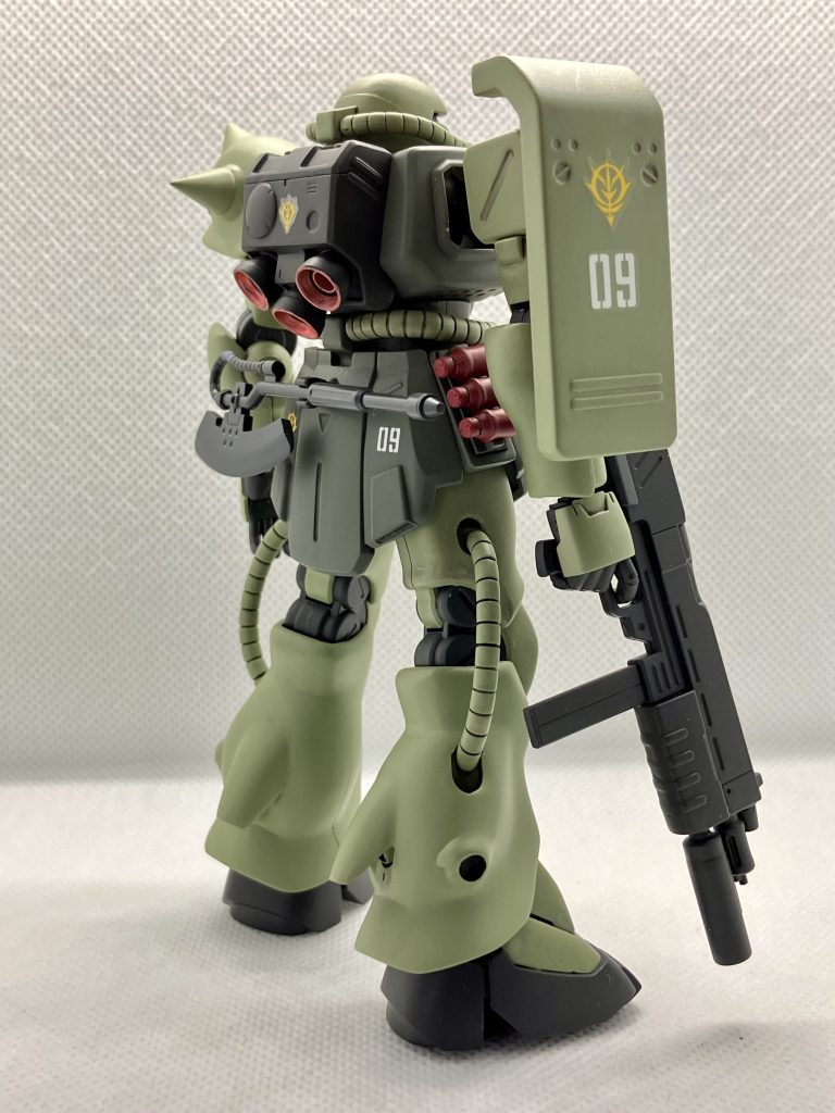 HGUC ザクⅡ改–4枚目/制作者：かってるくん