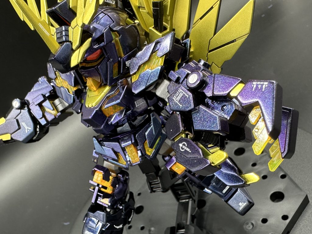 アームド・アーマーVNの出来もよく、好きなポーズを取ることもできます。