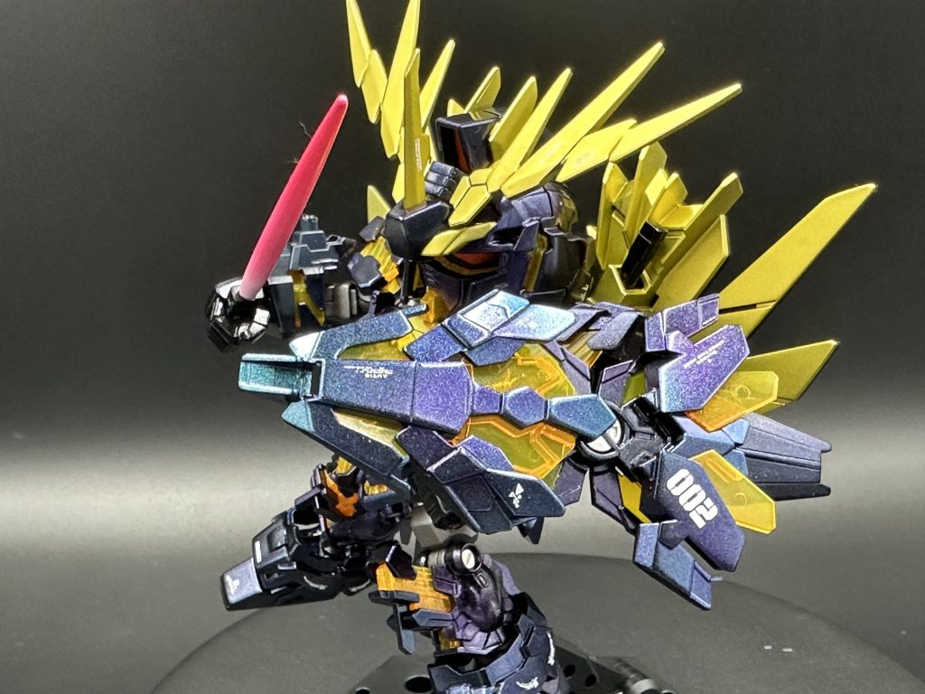 本キットはSDながら、モールドもしっかり彫り込まれ、エッジも際立っています。造形もよく、良いキットです。