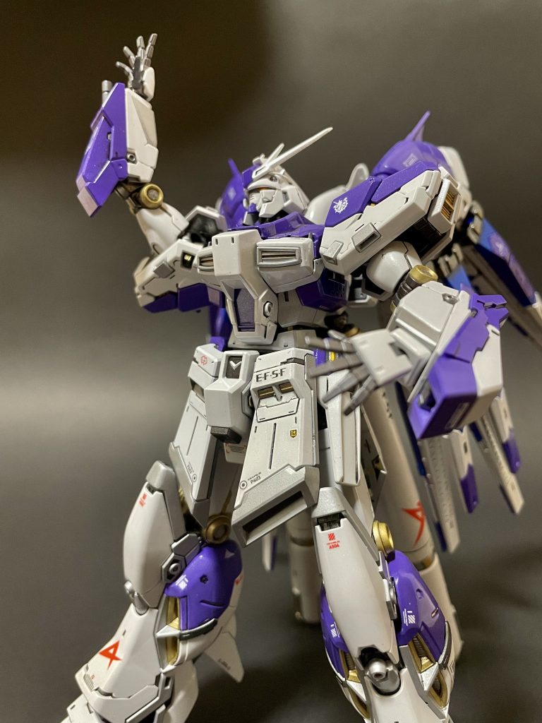 Hi-νガンダム–6枚目/制作者：@makisanda655