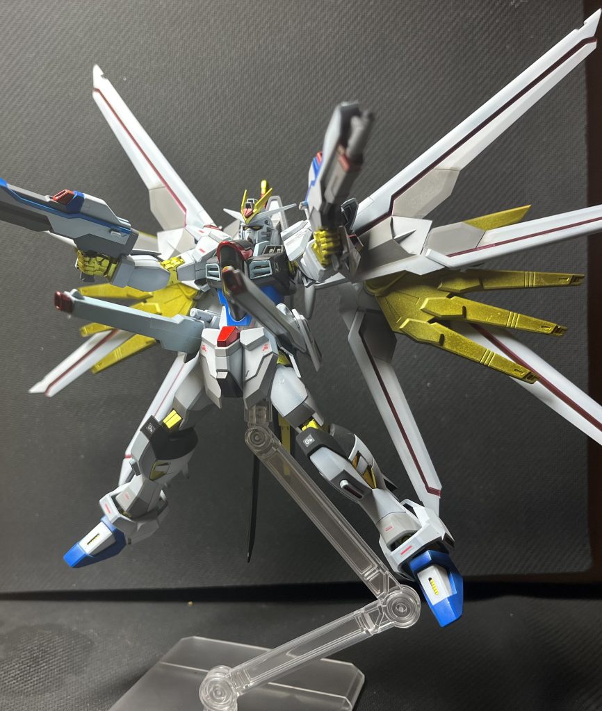 フルバーストは外せないですね。フリーダムの必殺技みたいなもの