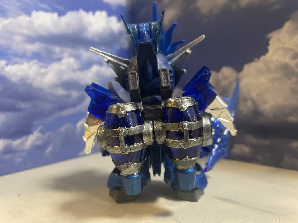 バック。大砲装備。