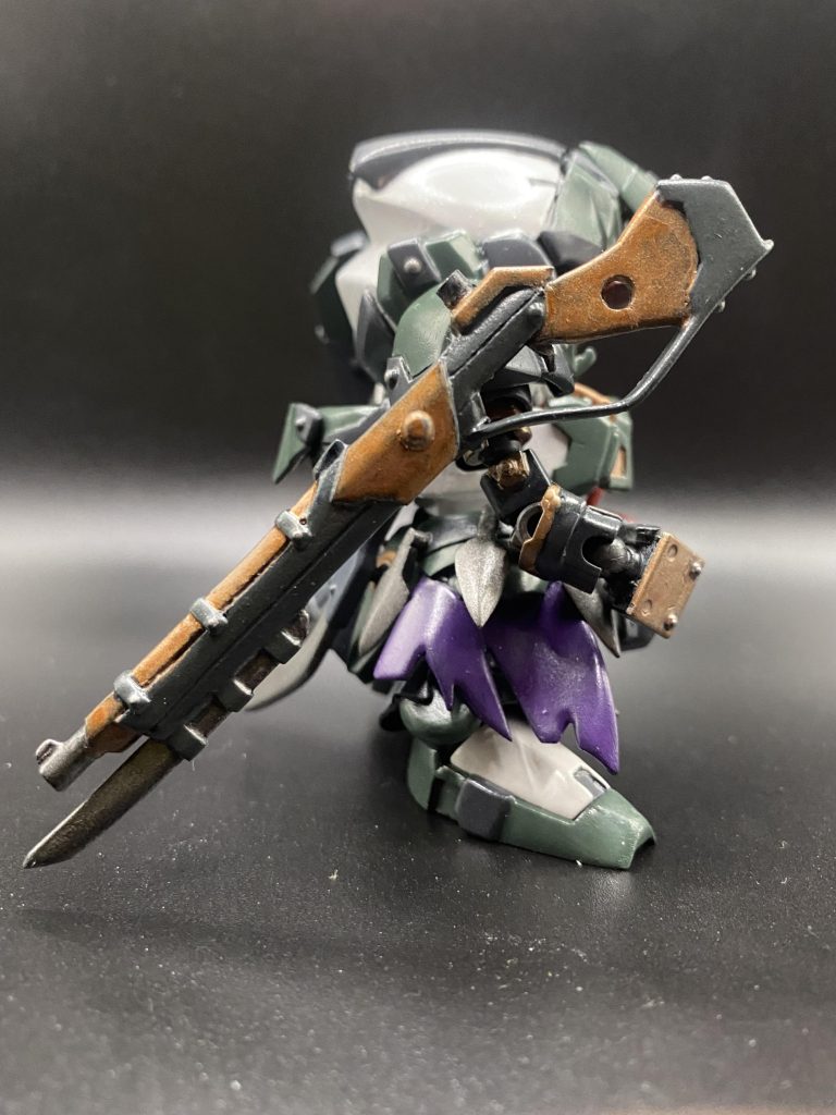 自分が好きなデュナメスモチーフに、自分なりの設定を詰め込んで作りました。