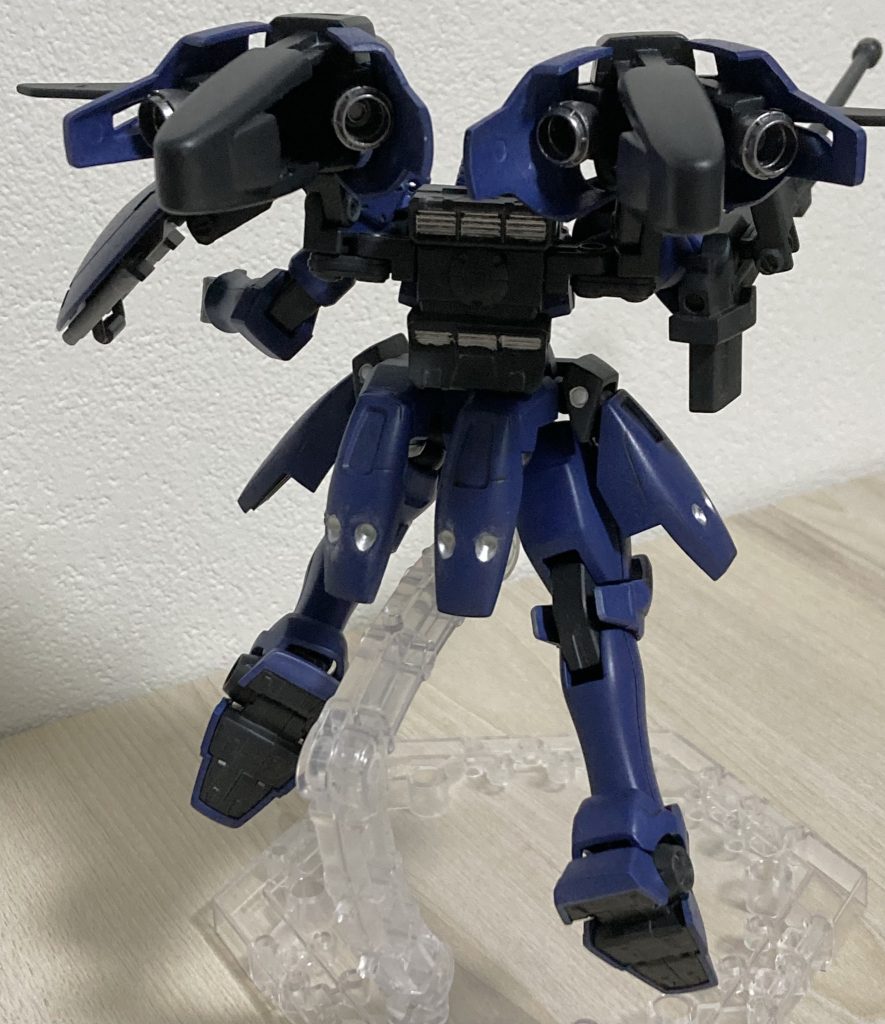 ブースター内部のバーニアノズルはジャンクから適当に合いそうなものをチョイス。旧キットのバーニア内部パーツがしょぼすぎたので、全然見えませんがノズルの基部は3Dプリンタで自作。