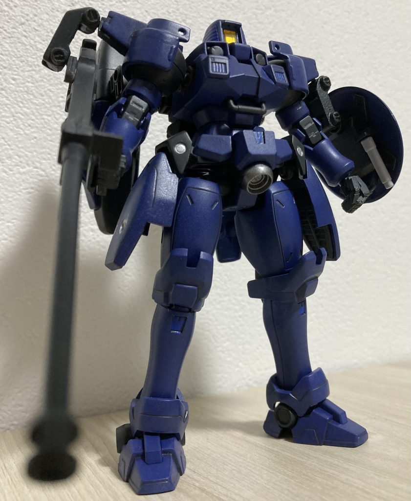 煽りの角度は大体カッコいい