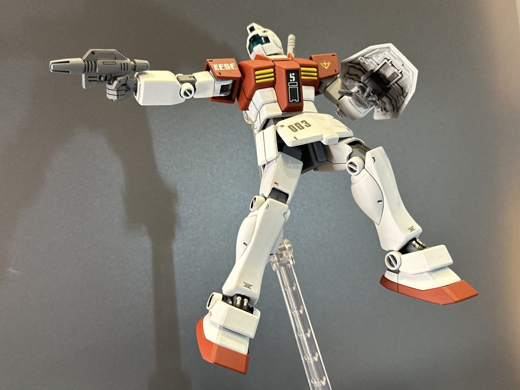 少ない可動域でなんとかポージング😅 