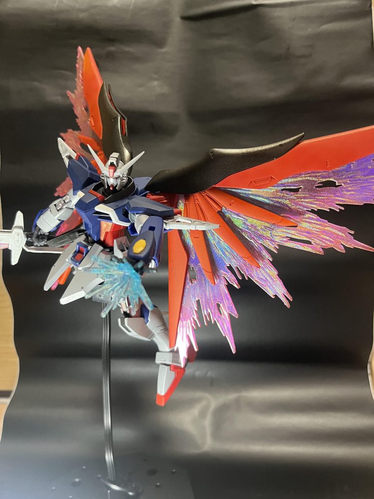 パルマ、羽エフェクト内側は光の翼ホロブルー、羽エフェクト外側はトランザムホロレッドにしました。かなりかっこいい。