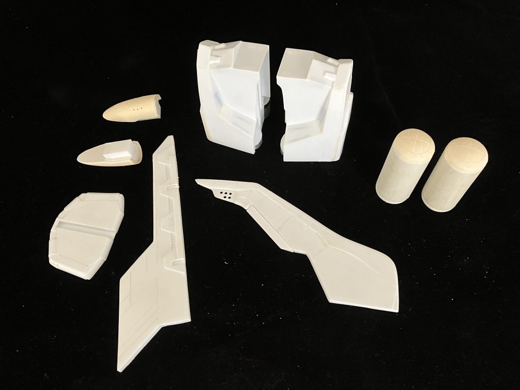 プラ板、パテにて