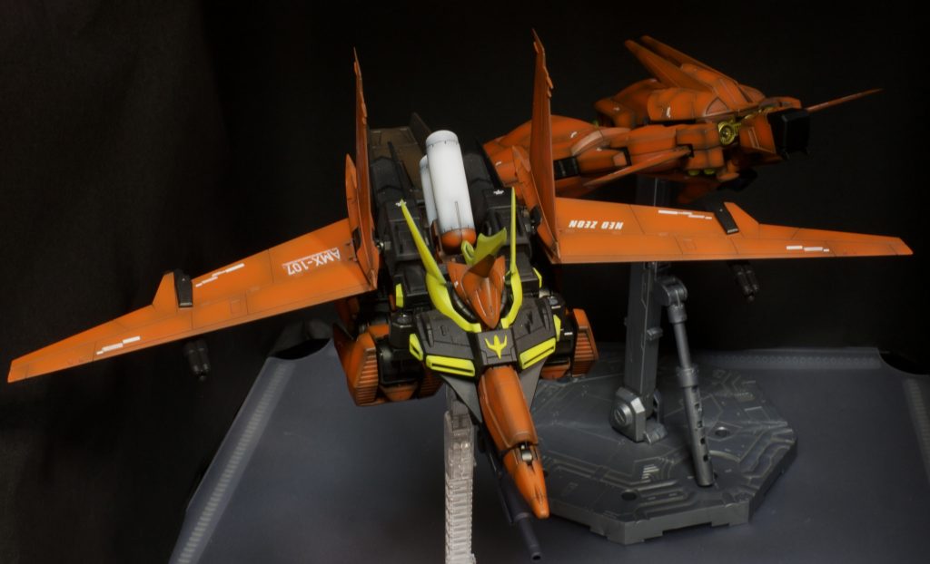 バウナッターとバウアタッカーに変形。手首を取る以外はほぼ完全変形！