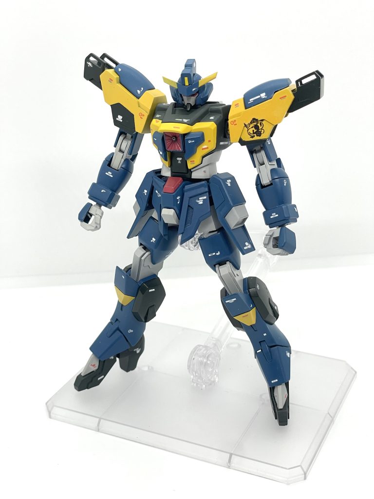 肩のアタッチメントを迫り出すことで↓