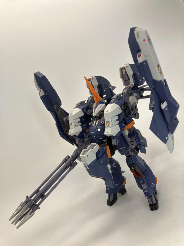 水中用ということで武器もモリのようなタイプ、先端はいつものメッキシルバーで😁ハープーン•ガンと相互フォロー様のアドバイス、イカす名前だけで広がる妄想🦑