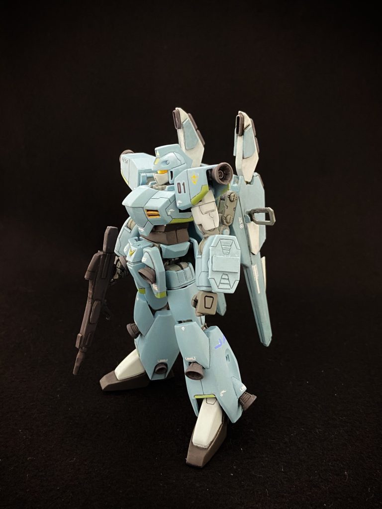 ジャベリンにはシルエットフォーミュラ計画の技術がフィードバックされていると何かの媒体で読みました。そこで想定されうるオプション兵装として、シルエットガンダム改仕様のヴェスバーを製作。ジャベリン・ユニットと換装可能です。ヴェスバーにはジェネレータが内蔵されているので決して無理のある装備ではないはず!これでバイク戦艦にも対抗できるかも?