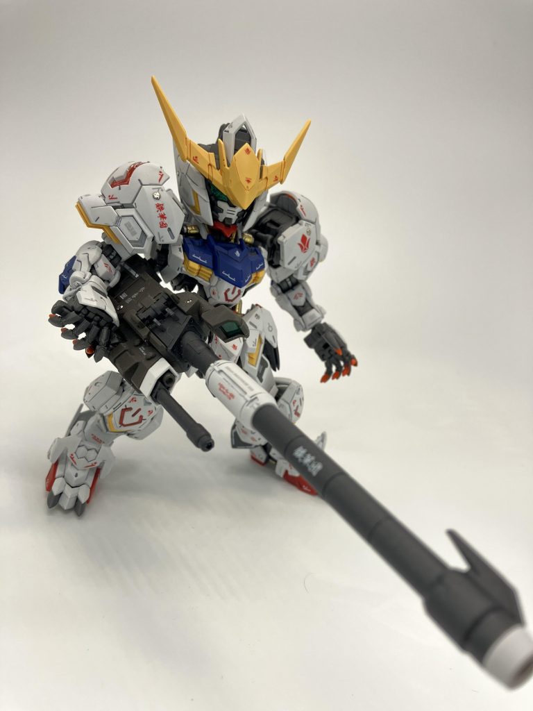 300mm滑空砲、収納ギミックがあり長さもあってなかなかの迫力があるロマン兵装🆒