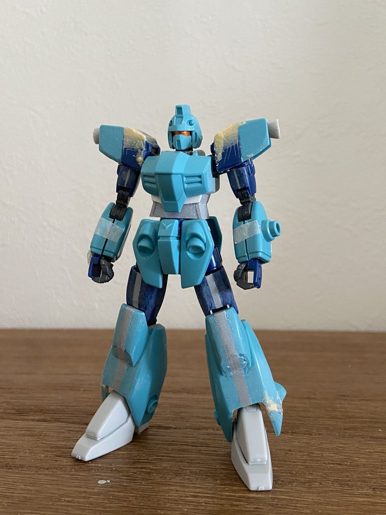各部の流用箇所がハッキリ分かるかと思います。おもに紺色の箇所がF91(ハリソン機)です。前述した通り脚部は太めにしていて、上腿は2mm、下腿は4mmとスケールを考えれば相当太くしていると思います。