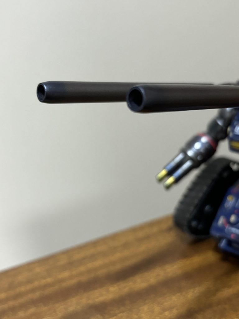 金属の焼けた色が大好物でございます。