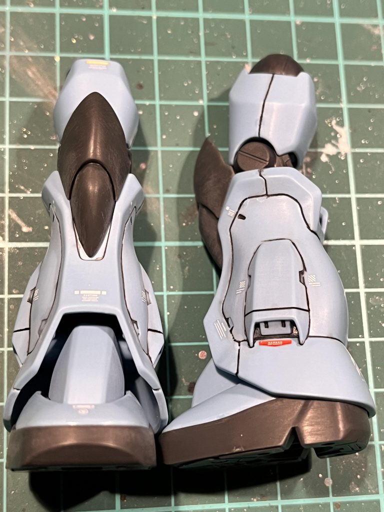 スミ入れするだけで、こんなに変わる。但し、素材にそのままスミ入れすると、素材が脆くなるから、注意が必要。ヒビ割れしたり、欠けたりする。あまりオススメできません。