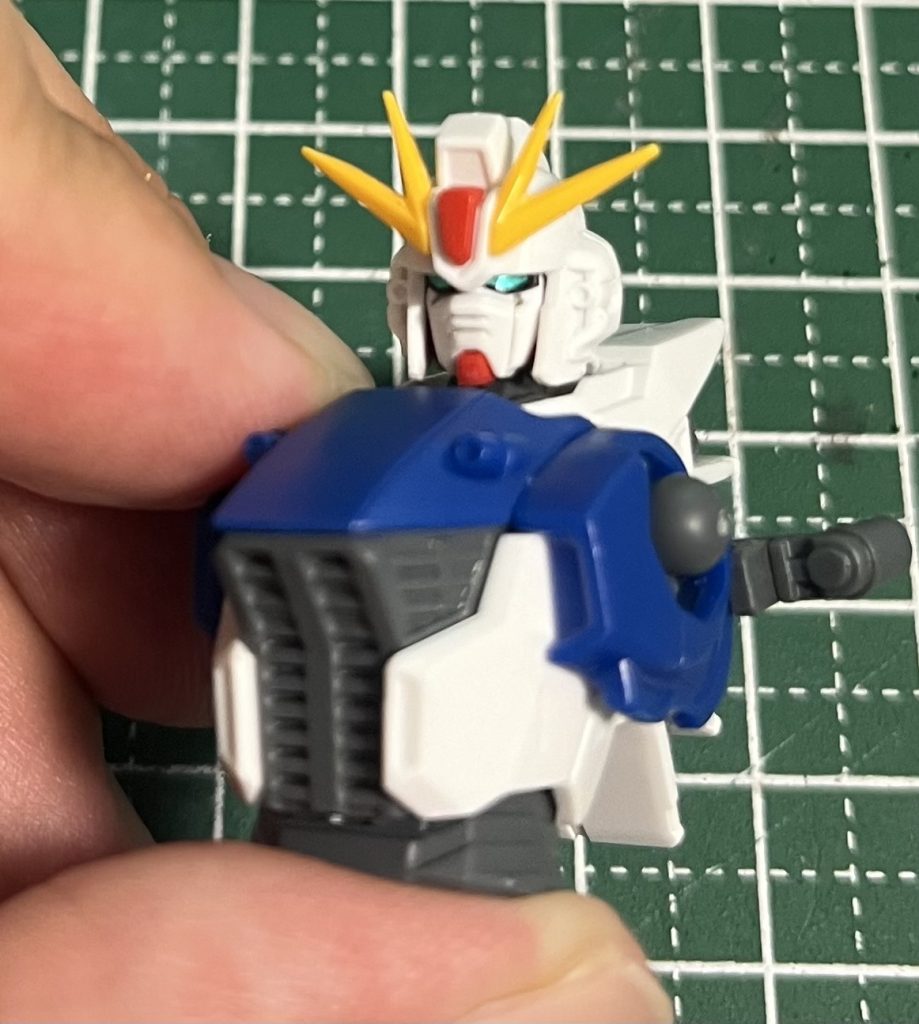 ブレードアンテナを加工する際、小さすぎて折れるか心配でした!