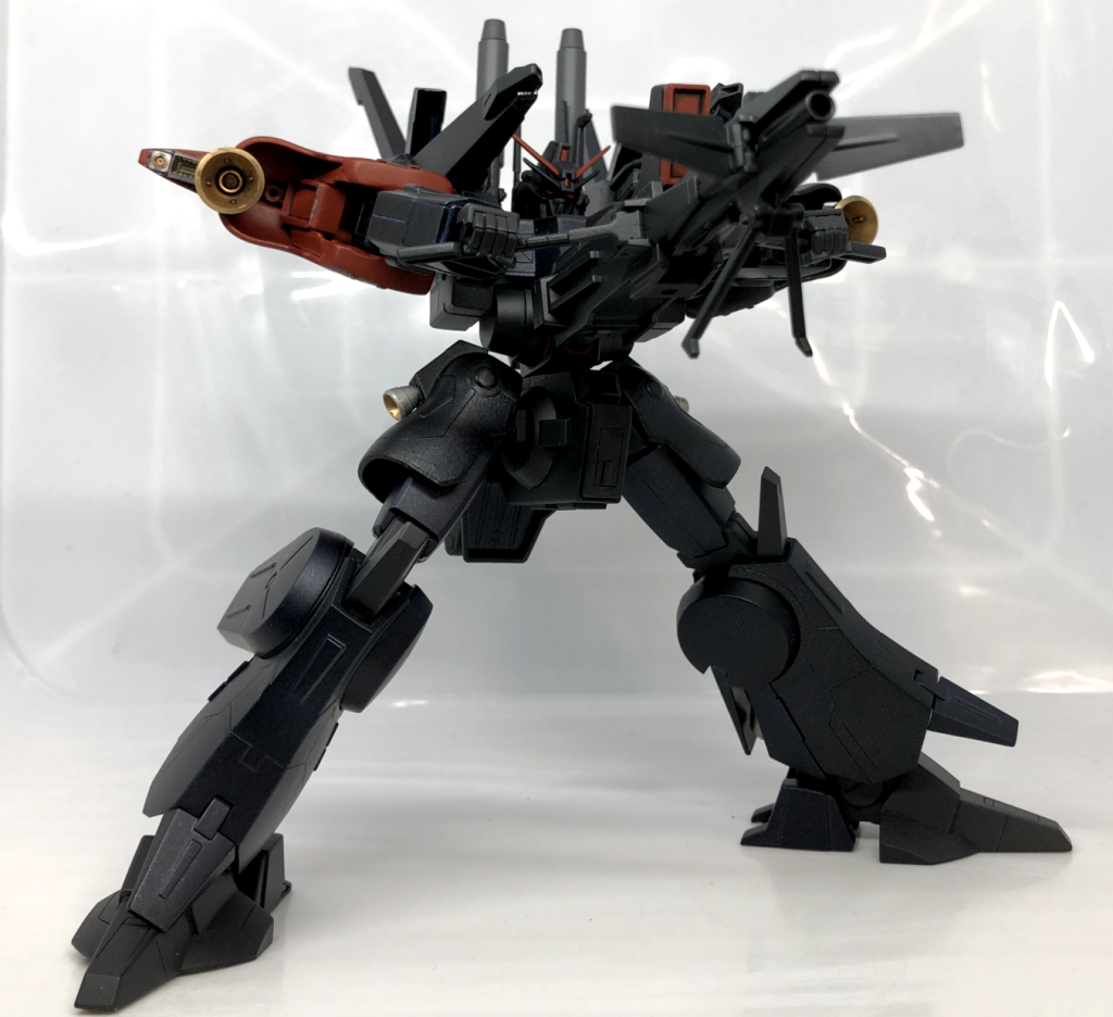 肩部はシルヴァ・バレト・サプレッサーのパーツとパテを組み合わせて作成しました！ご覧いただきありがとうございました！ 