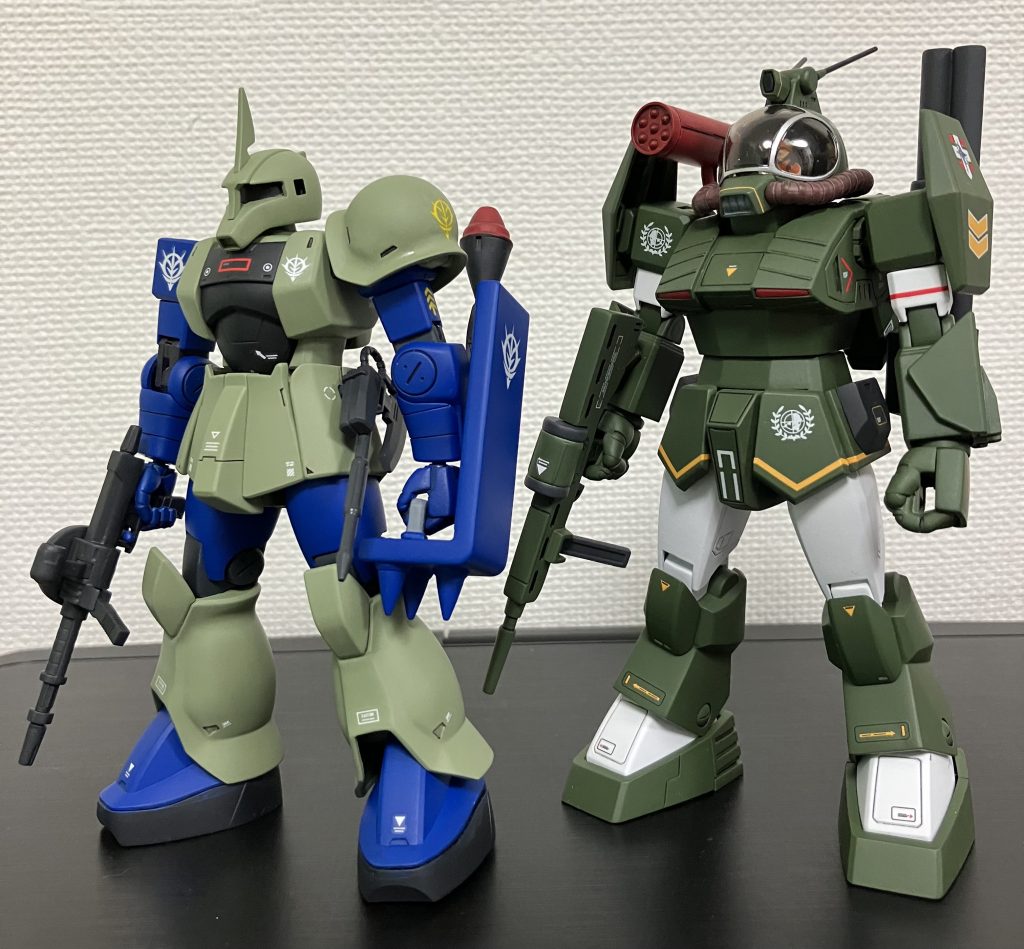 同時進行で仕上げたマックスファクトリーのソルティックと。個人的にはラウンドフェイサーではなく「ソルティック」呼びが刷り込まれています。