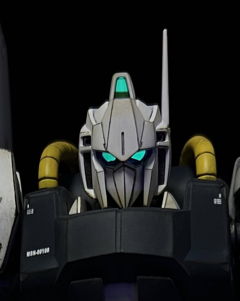 MG 百式(アムロ・レイ専用機)–4枚目/制作者：らるほん