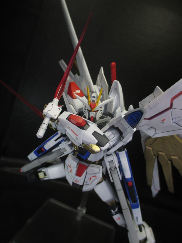 マイティ―ストライクフリーダムガンダム–6枚目/制作者：堺・悠一