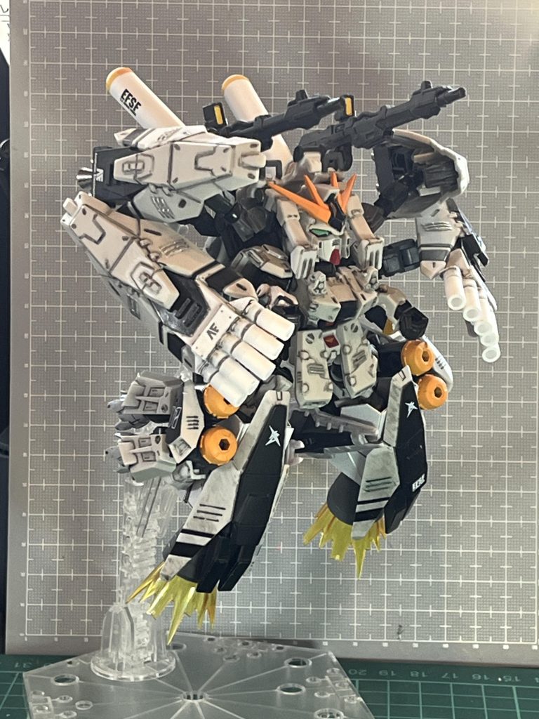 うーん。まだ足りないアレが。コトブキヤありがとう。