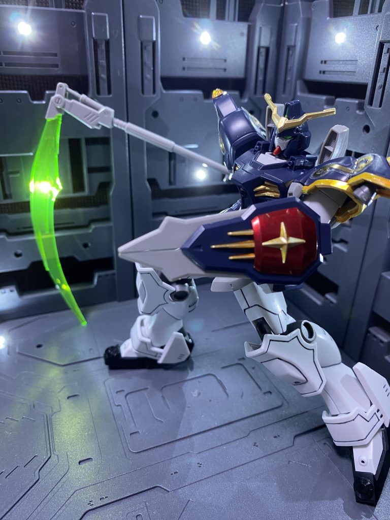 赤の部分もガンダムマーカーで塗りました！