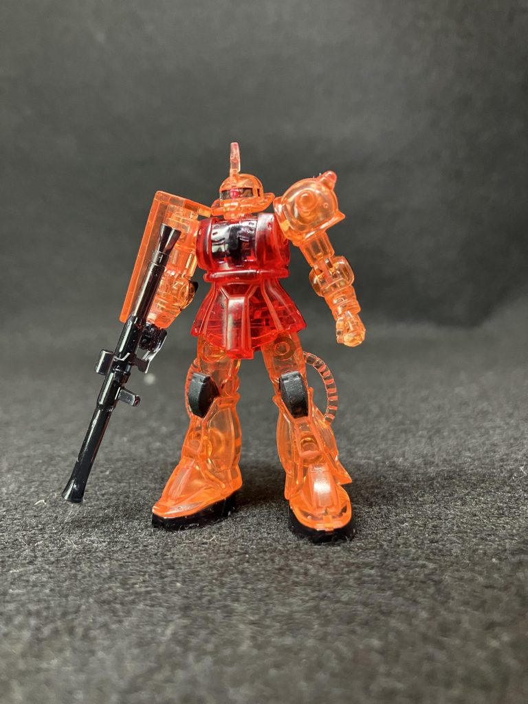 三機目 主人公シャアザククリアーなのにブラックライトにあまり反応しなかった為、水性ホビーカラーの蛍光塗料の実験体になりました。ヒザ、ヒジ、バックパックはシタデルにて塗装