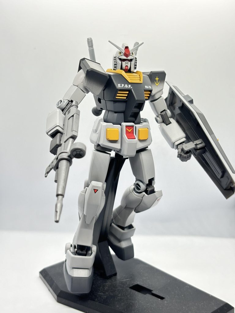 カラーレシピ本体白:GXクールホワイト+ファントムグレー少量本体黒:ファントムグレー+黒少量本体グレー:メカサフヘヴィ+クールホワイト少量イエロー:MSイエロー+モンザレッド関節:メカサフヘヴィ+シルバー少量