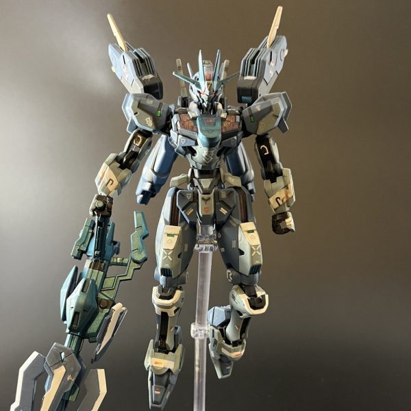 主人公機ガンダム・エアリアル改修型