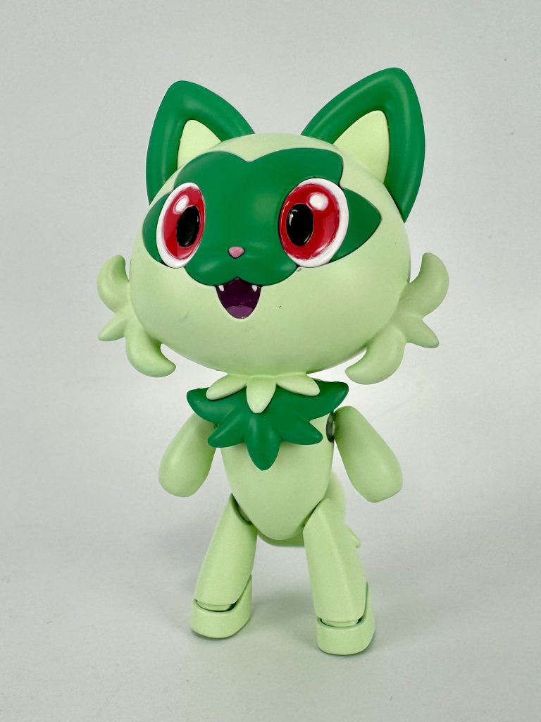 立ちすがたポケプラニャオハの頭部をジャンクのプチッガイの胴体に移植しております。　