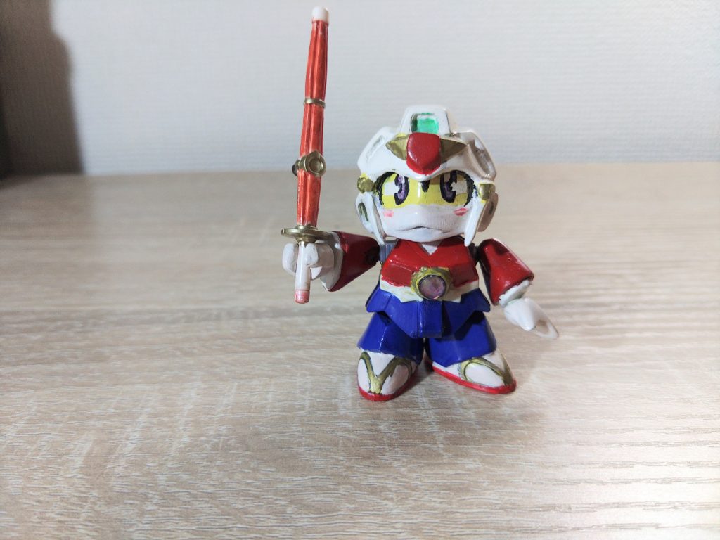 んで、ウチの子。お才ちゃん。プロフはない。設定としては村が野党に襲われた際、紅い武者頑駄無に助けて貰ってから武者に憧れ旅をし、その途中通りすがりの若武者に弟子入り(押しかけ)した子です。まぁ師匠稽古つけずオヤツ代の内職に精を出してますが。