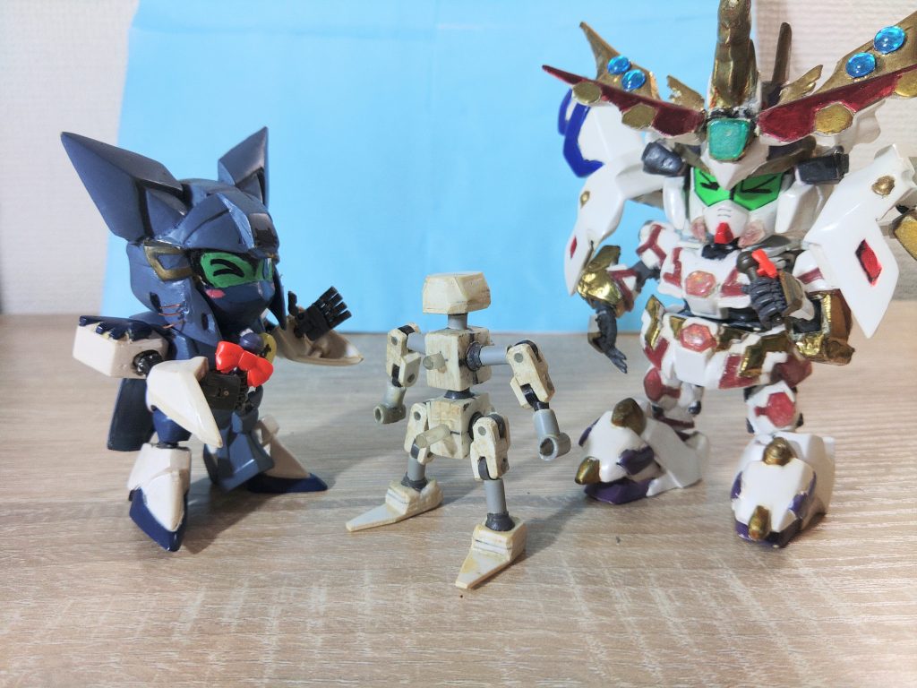 天〈そしてコレを二個繋げると!!カ〈わぁ何かの素体に出来そうなフレームになったにゃ。