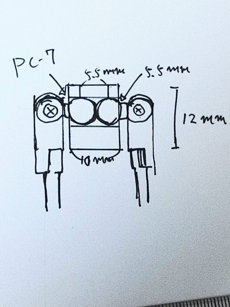 天〈図解するとこんな感じ。どのご家庭にもあるプラバンとPCー7の球体ポリキャップ、コトブキヤのMSGのL字関節を使用。カ〈まず一般家庭に常にあるかどうかは微妙だにゃ。MSGのジョイント絶版だし。
