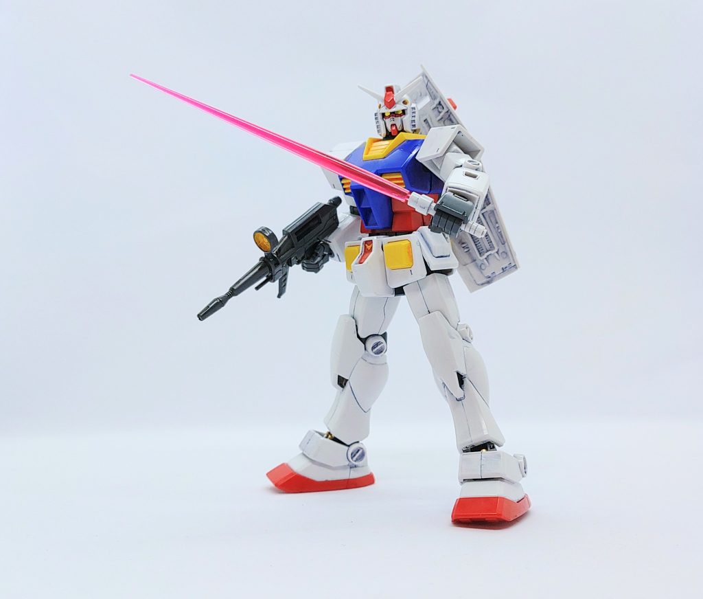 ライフルとサーベルを持たせて1枚