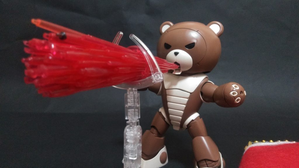 これぞ王の真の実力、ハイメガキャノン!ベアッガイさん本体はほぼ無改造です。