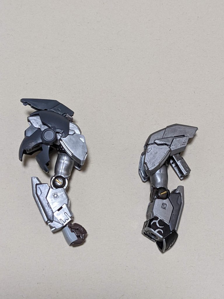 こちらは、あえて先にイメージを定着させる為にざっくりとした塗装から始めました。コトブキヤやジャンクパーツ繋ぎ合わせて作成してます。