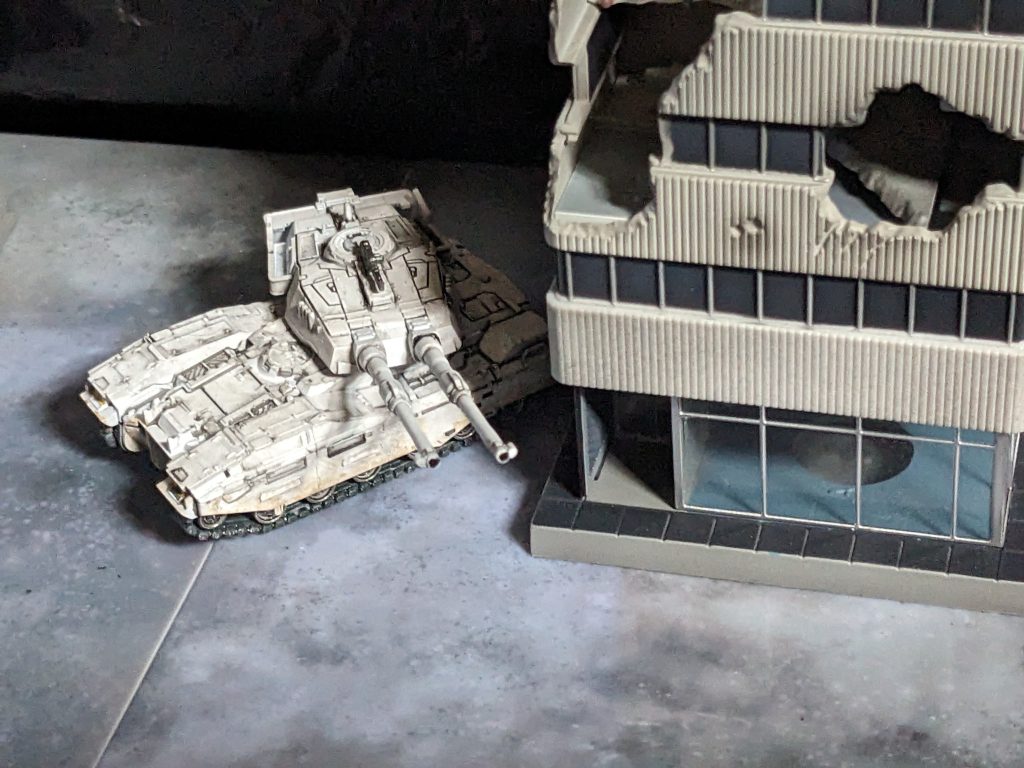 スケールは小さいですが、各所のつくりはよくできているのでウェザリングが映えます。