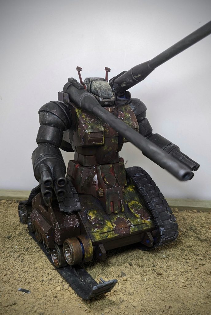 新たな錆の表現を試みましたが、なんか汚くなってしまいました…しかも砂漠で朽ち果てた感じとは程遠い💦中々難しいですが、そこがまた奥深く面白いです。