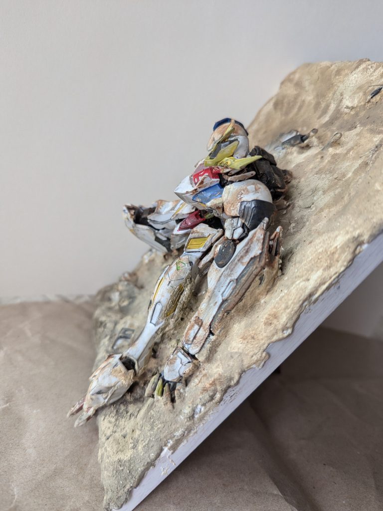 子どもが壊したルプスレクスの遺影–3枚目/制作者:あーやん