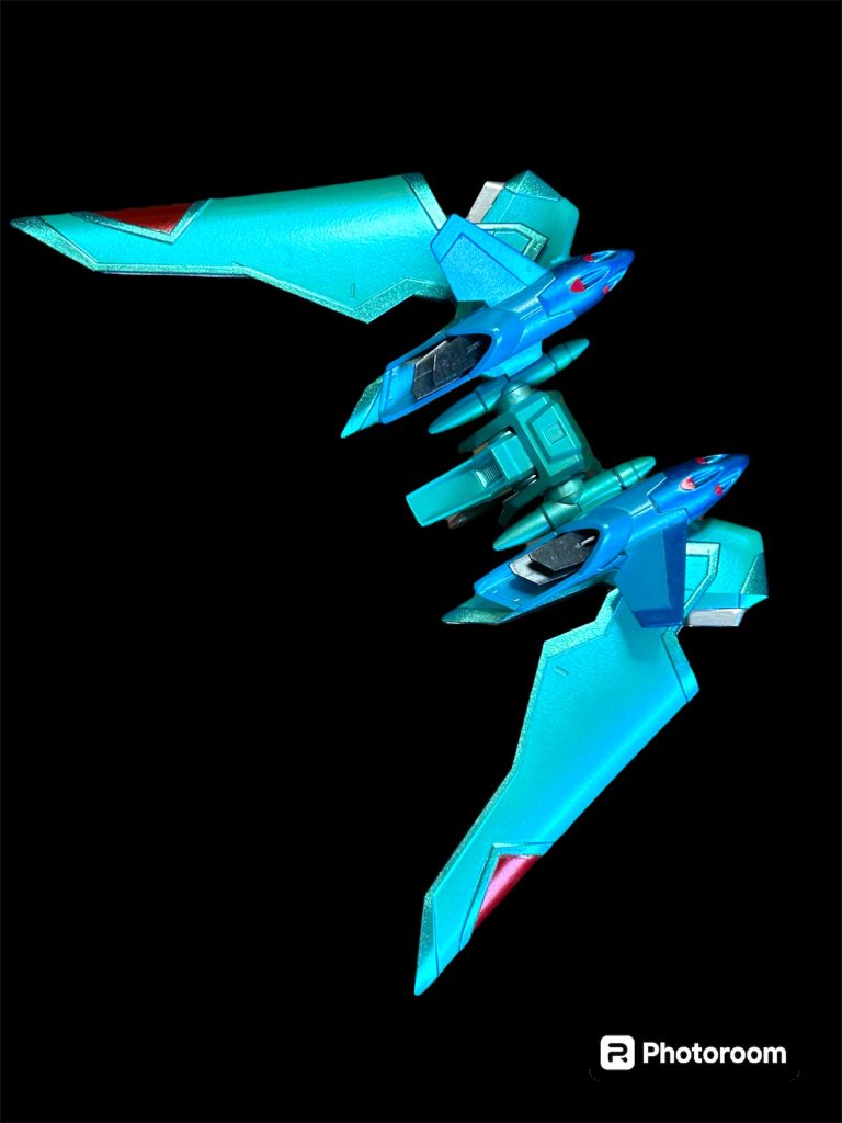 ボレロS…翼の縁と本体の色が近過ぎて目立ちませんね…少し色を変えるべきでした。