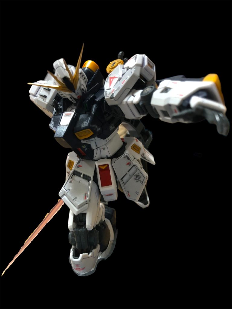 RG 1/144 νガンダム–3枚目/制作者：L.W