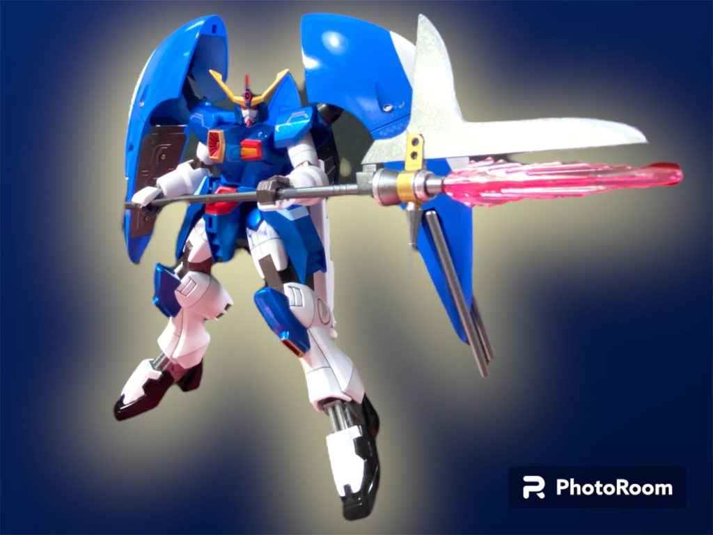 腰のフロントアーマーがない代わりに太ももにそれっぽいのが付いてるのが変わってるね