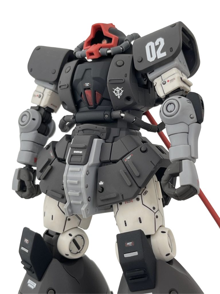 ほとんどの丸凹モールドに孔を開けて「伸ばしランナー」を入れて丸凸に変更しています(言われてもあまり気付かないレベルの変化です…)