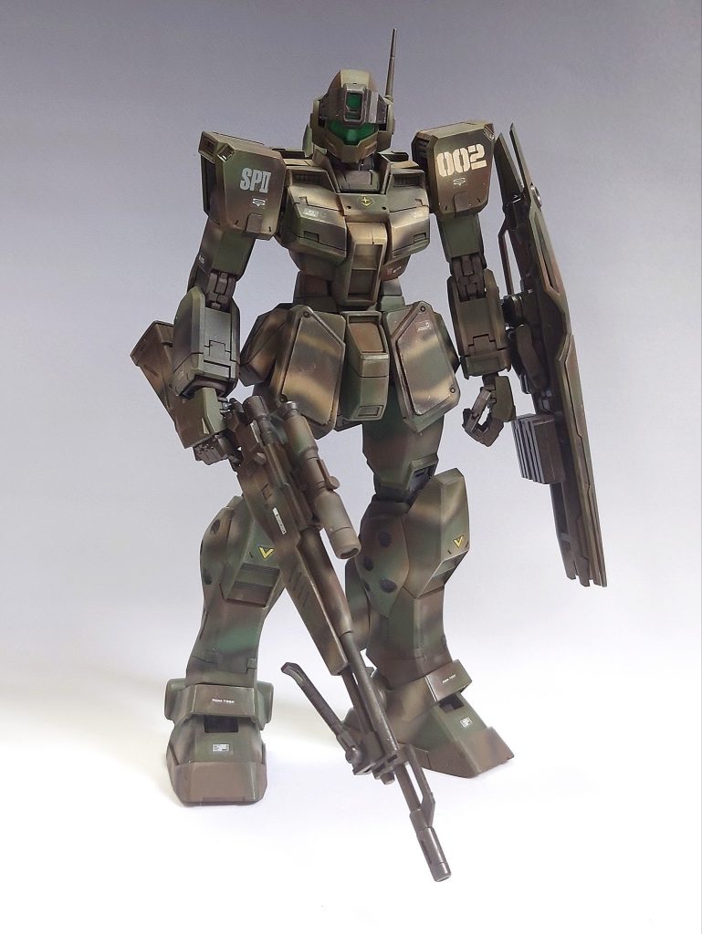 立ち姿からもうカッコいい