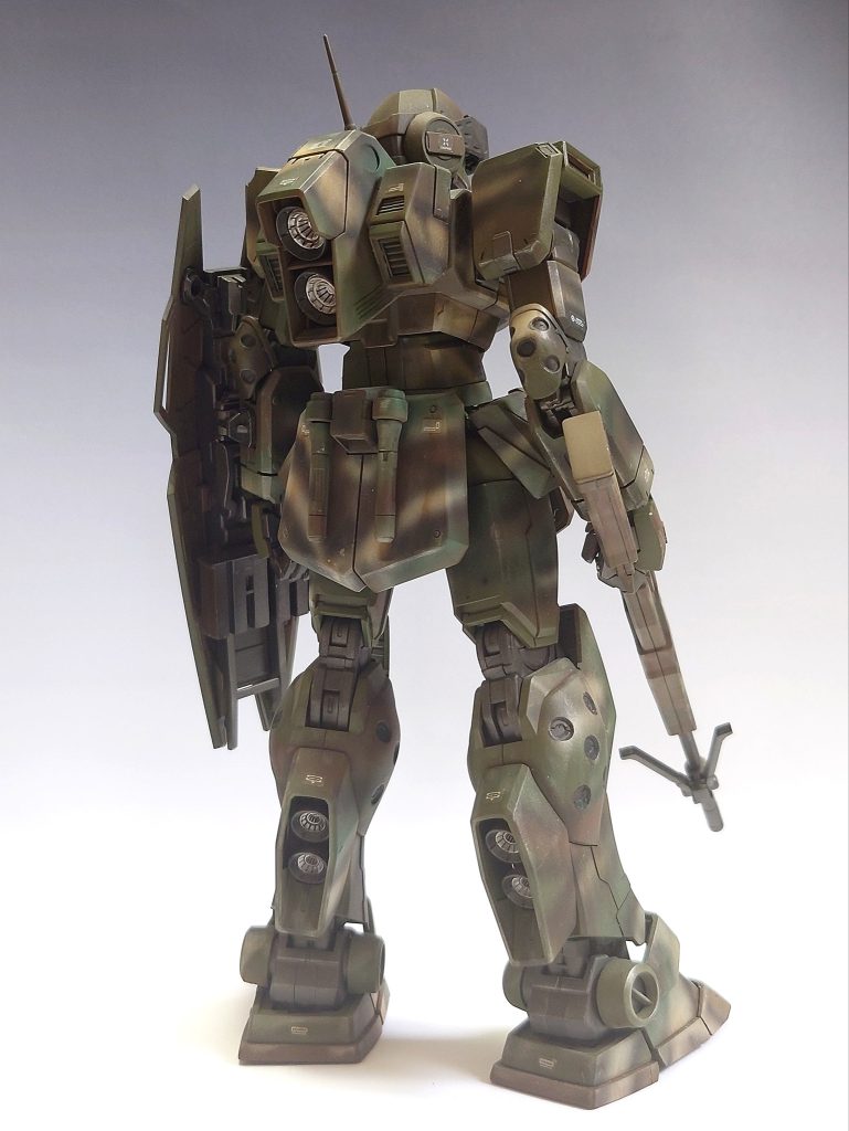 背中の縦２列に並んだ大きいバーニアが好き